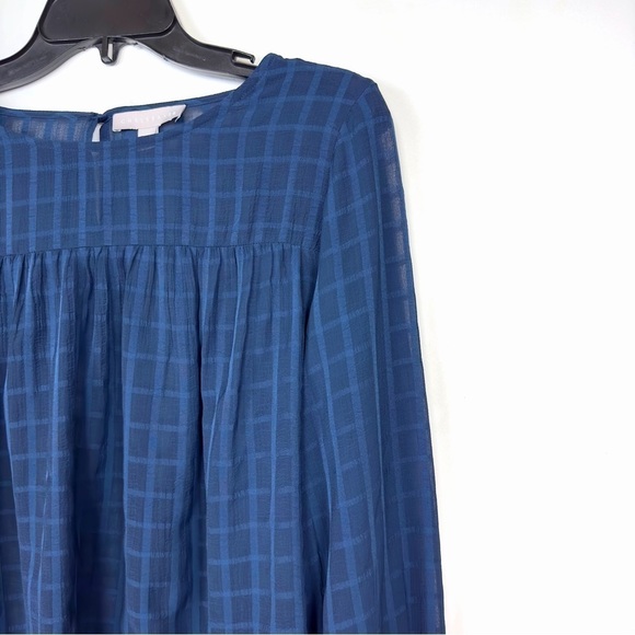 Chelsea28 Sheer Crew Neck Cuffed Long Sleeves Blouse In Blue Size Medium - Picture 3 of 9